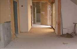 Semifinisat, 3 camere, 120 mp utili + terasa, pret avantajos