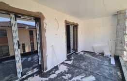 Apartament cu 3 camere si terasa de 11.58mp