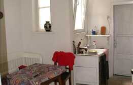 Apartament spatios cu 3 camere in centrul Clujului