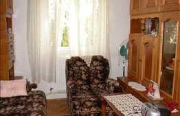 3 cam de vanzare pe Constantin Brancusi din Gheorgheni!