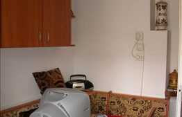 3 cam de vanzare pe Constantin Brancusi din Gheorgheni!