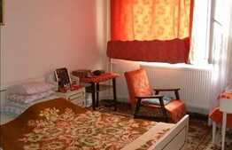 3 cam de vanzare pe Constantin Brancusi din Gheorgheni!