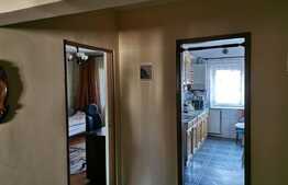 Apartament 3 camere, finisat, etaj intermediar, zona Calea Floresti
