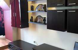 Apartament 3 camere, decomandat, 75 mp,  zona Fsega