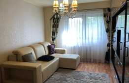 Apartament 3 camere, decomandat, 75 mp,  zona Fsega