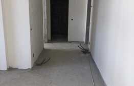 Oportunitate BLITZ!!! Apartament cu 2 camere, 51mp, etaj intermediar plus parcare. Nu mai sta pe ganduri!