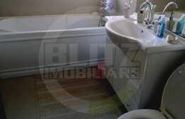 Apartament cu 3 camere, 80 mp, decomandat, parcare, zona strazii Cetatii