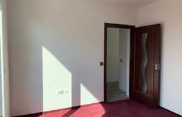 Exclusiv ! Apartament 3 camere, decomandat, 73 mp, zona strazii Tautiului