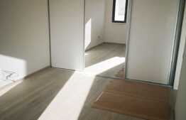 Apartament 2 camere, finisat, etaj intermediar, zona Salii Polivalente