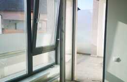 Apartament 2 camere, finisat, etaj intermediar, zona Salii Polivalente