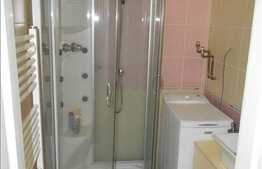 3 camere de vanzare pe strada Horea!