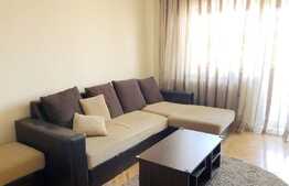 3 camere 2 balcoane, parcare, zona strazii N.Titulescu