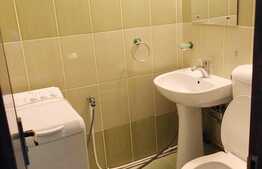 3 camere 2 balcoane, parcare, zona strazii N.Titulescu