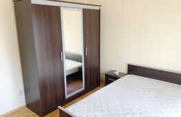 3 camere 2 balcoane, parcare, zona strazii N.Titulescu