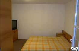 Zona Centrala, 3 cam in imobil tip casa!