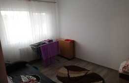 Apartament 3 camere, la cheie, 60 mp, zona Teilor