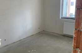 Apartament 2 camere, bloc nou, etaj intermediar, zona Vivo