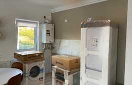 2 camere, 49 mp, de lux , parcare , zona Teilor