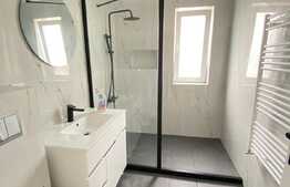 2 camere, 49 mp, de lux , parcare , zona Teilor