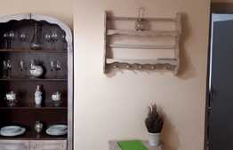 2 camere, decomandat, 70 mp, zona strazii Tipografiei