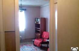 3 camere de vanzare in Manastur!