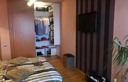 Apartament pe doua niveluri, 91 mp, 2 terase, finisat lux, zona strazii Fagului