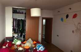 Apartament pe doua niveluri, 91 mp, 2 terase, finisat lux, zona strazii Fagului