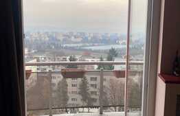 Apartament pe doua niveluri, 91 mp, 2 terase, finisat lux, zona strazii Fagului