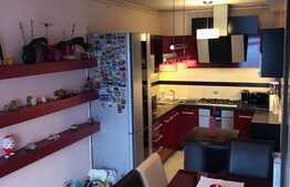 Apartament pe doua niveluri, 91 mp, 2 terase, finisat lux, zona strazii Fagului