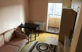 Apartament 3 camere, etaj intermediar, zona Big