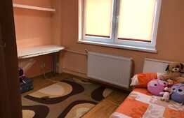 Apartament 3 camere, etaj intermediar, zona Big
