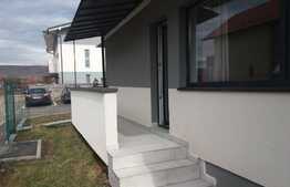 Apartament cu 2 camere, 50 mp, gradina, zona strazii Sesul de Sus