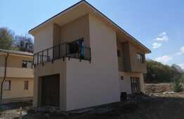 Casa individuala de vanzare, 130 mp, 587 mp teren, zona strazii Tauti