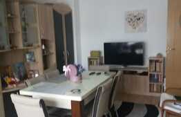 Apartament 3 camere, 70 mp, decomandat