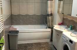 Apartament 2 camere, 56 mp, decomandat, etaj intermediar, zona Vivo