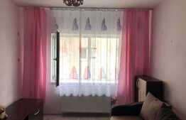 Apartament 2 camere, 56 mp, decomandat, etaj intermediar, zona Vivo