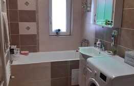 De vanzare apartament cu 3 camere, semidecomandat, 55 mp, Apahida