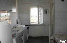 3 camere de vanzare in zona buna din Gheorgheni!