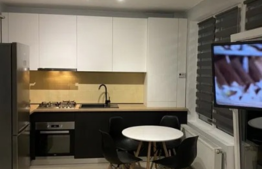 Apartament 2 camere, etaj intermediar, mobilat si utilat