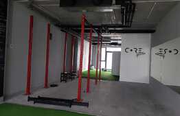 Spatiu comercial, 94 mp, vitrina generoasa, 2 accese