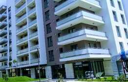 Spatiu comercial, 94 mp, vitrina generoasa, 2 accese