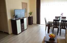 Apartament 3 camere, terasa 67 mp, parcare, Zona Vivo