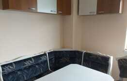 Apartament cu 4 camere , decomandat, 100 mp , loc de parcare, in zona strazii Dorobantilor