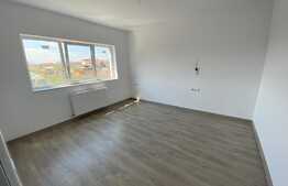 Apartament cu 2 camere, 49 mp, decomandat, zona Sesul de Sus