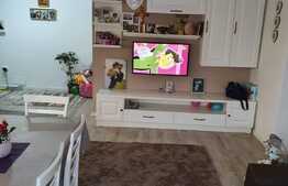 Apartament cu 3 camere, 68 mp, decomandat, zona Stejarului