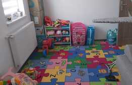 Apartament cu 3 camere, 60 mp, decomandat, zona Cetatii