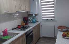 Apartament cu 3 camere, 60 mp, decomandat, zona Cetatii