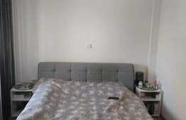 Apartament cu 3 camere, 60 mp, decomandat, zona Cetatii