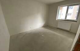 apartament cu 2 camere, 52 mp, semifinisat, zona Vivo