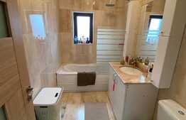 Apartament cu 3 camere de lux, 70 mp, zona Tautiului!